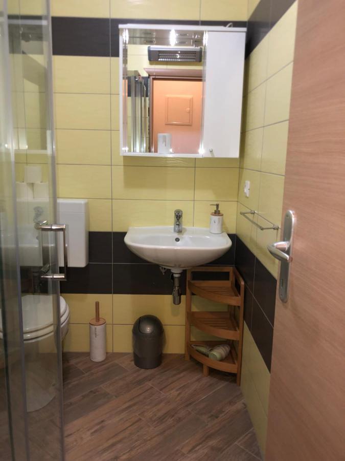 Apartmani Ivana เซรส ภายนอก รูปภาพ