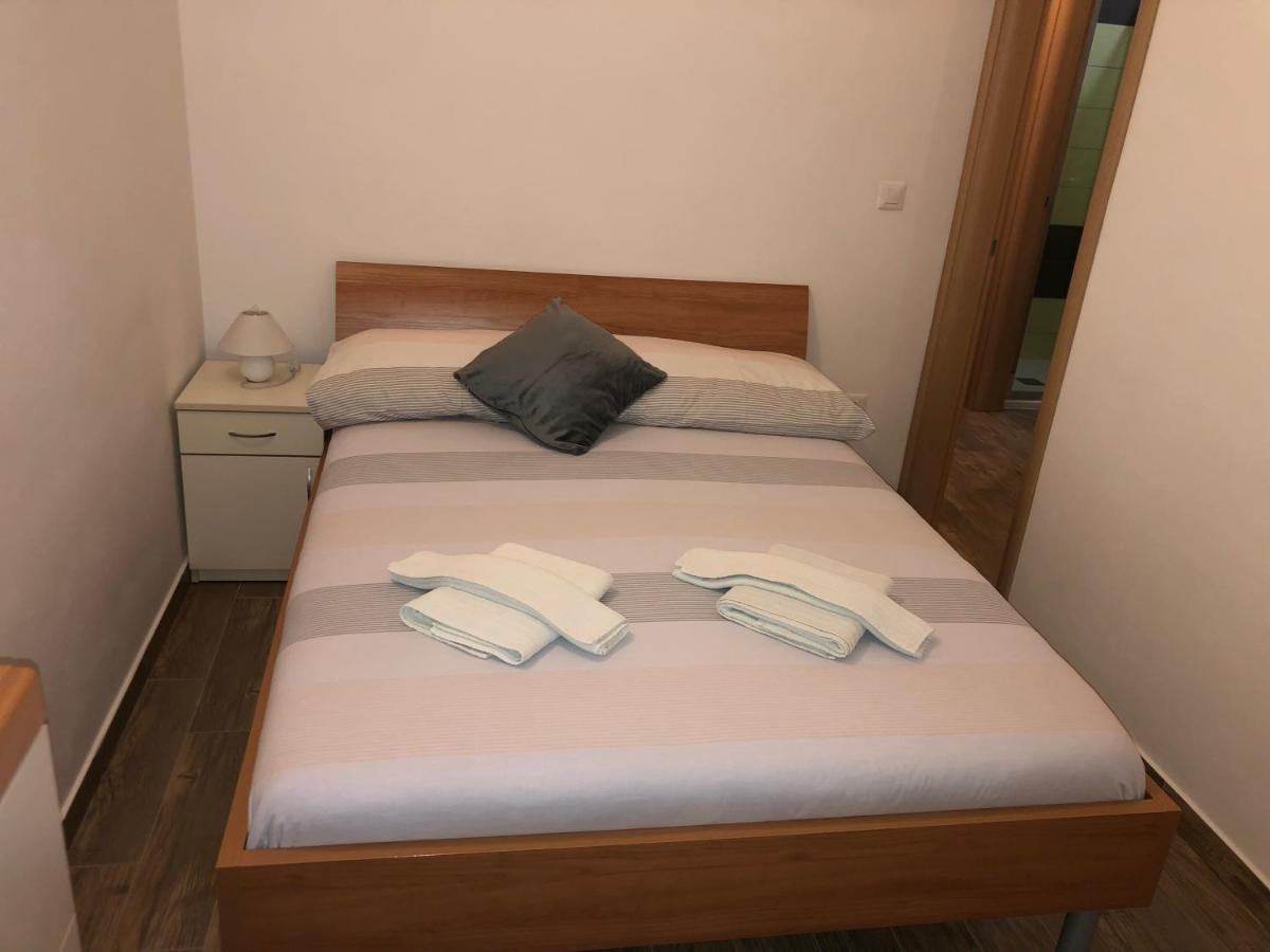 Apartmani Ivana เซรส ภายนอก รูปภาพ